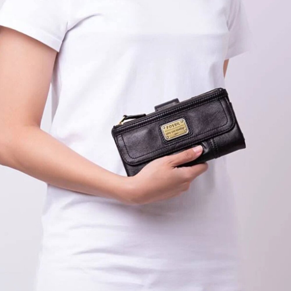 Fossil Women's Emory Leather Wallet Clutch